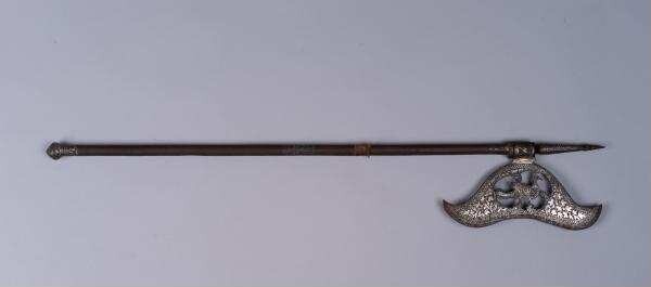 Bullova type battle axe, ornamental axe