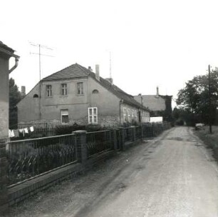 Peitz, Platanenweg 2. Wohnhaus (ehemaliges Amtshaus eines Tuchmachermeisters, um 1830)