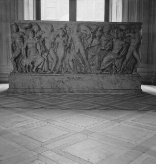Sarkophag mit der Darstellung der Achillessaga: Die Erkennung des Achilles