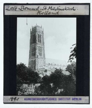 Zaltbommel, St. Martinskirche : Außenaufnahme Turm