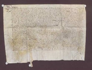Balthasar Marsteller, Bürger zu Straßburg, tauscht mit Jakob Schmidt zu Helmlingen benannte Güter daselbst.