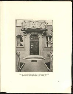 Abb. 110. Privatfrauenklinik von Professor Dr. Bulius in Freiburg i. B. Betonwerksteine der Firma Brenzinger & Cie., Freiburg i. B.