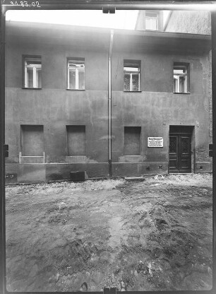 Meißen-Altstadt, Jüdenbergstraße 1. Wohnhaus mit Laden (E. 19. Jh.). Straßenfront (Teilansicht)