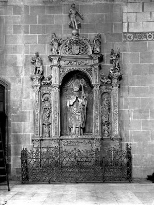 Grabmal des Erzbischofs Johann von Metzenhausen