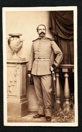 Porträt Kurt Westermayer : Foto-/Bildersammlung Stenografische Sammlung. Porträt Kurt Westermayer. Photographie. Carte de visite (um 1863). Dresden: SLUB P a 0596