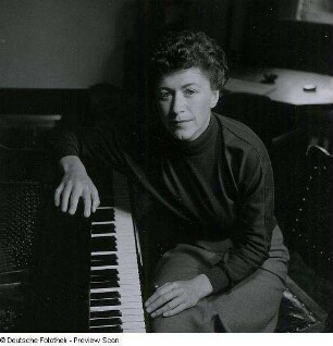 Portraitserie Gerty Blacher-Herzog