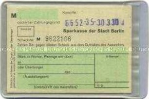 Block mit 15 Schecks der Sparkasse (blanko), mit Schutzhülle