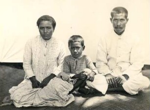 "Samoa - Lehrer und Familie auf Neu-Pommern"