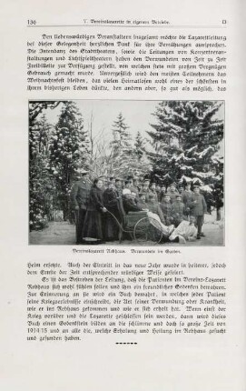 Vereinslazarett Rebhaus. Verwundete im Garten.