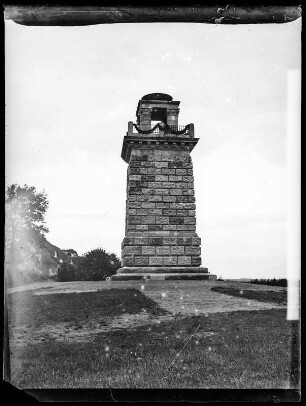 Coswig, Bismarcksäule