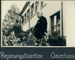 [Schulhausneubau in Brühl:] Regierungsdirektor Geierhaas