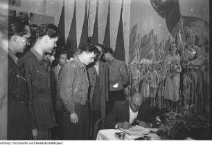 Zwickau, Kundgebung am Pavillon der Deutsch-Sowjetischen Freundschaft, sogen. Stalin-Pavillon, 27. Juni 1951