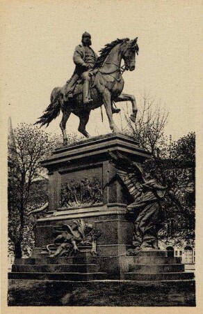 Postkartenalbum mit Motiven von Karlsruhe. "Karlsruhe in Baden. Denkmal von Kaiser Wilhelm I". Kaiser Wilhelm-Denkmal auf dem Kaiserplatz