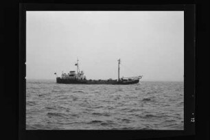 Esso Bremerhaven (1958), Esso Tankschiff Reederei GmbH, Hamburg