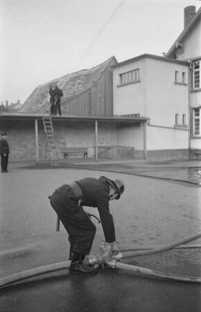 Herbstabschlußübung der Freiwilligen Feuerwehr Rüppurr.