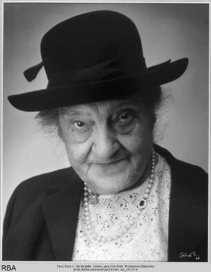Die Modistin: Helene Land
