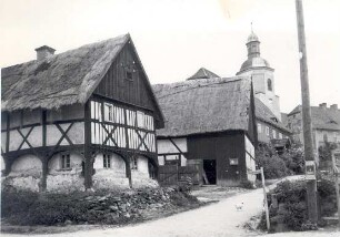 Straßenraum in Gröditz : Bauwesen - Exterieur. Ort: Hrodźišćo / Gröditz. Das Wohnhaus der Familie Rössl.
