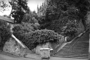 Domtreppe mit Mauerzügen; Wetzlar, Domtreppe, Kirchgasse (WZ), Hauser Gasse 24, Hauser Gasse