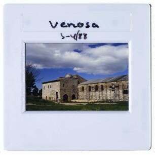 Venosa, Parco Archeologico,Venosa, Abbazia della Santissima Trinità