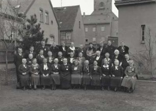 Gruppenbild zur Goldenen Konfirmation