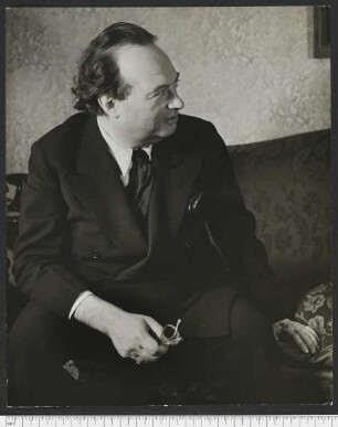 Porträtaufnahme Franz Werfel