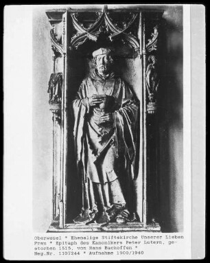 Epitaph des Kanonikers Peter Lutern