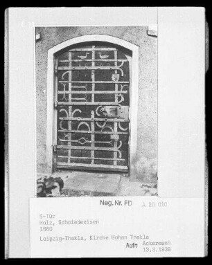 Südtür : Leipzig-Thekla, Südtür der Kirche Hohen Thekla