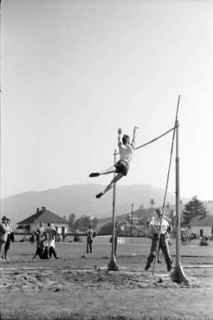 Predal: Rumänische Leichtathletik-Meisterschaften, Stabhochsprung