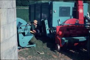 Fotografie: Futtererntetechnik, Ladewagen, Häckselladewagen, Scheibenradfeldhäcksler