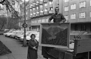 In Ostrava vor dem Dum Umení : In Ostrava vor dem Dum Umení;