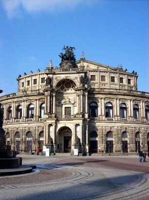 Dresden: Sächsische Staatsoper/Semperoper