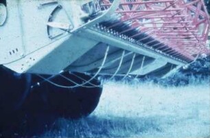 Sensoren zur Schneidwerhöhenführung am Mähdrescher