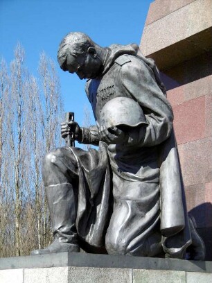 Berlin: Sowjetisches Ehrenmal im Treptower Park