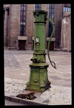 Alter Brunnen 14.7.75.