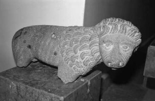 Löwenfigur
