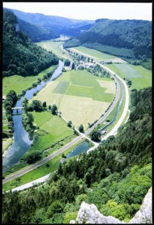Werenwag: Donautal, von der Burg, Blick von oben, Richtung Westen