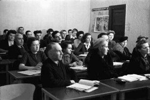 Bukarest: Deutsches Wissenschaftliches Institut, Schüler