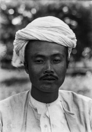 Mann der Shan mit Turban (Deutsche Indien-Expedition 1926/1929 - 3. Myanmar)