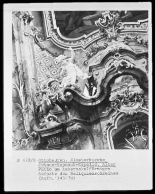Aufsatz des Reliquienschreines