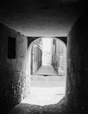 Salò, Blick in eine Gasse