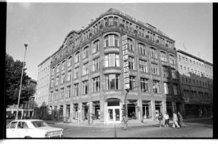 Kleinbildnegativ: Oranienplatz, 1977