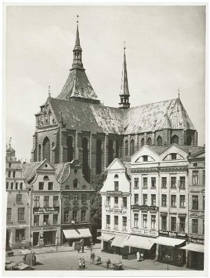 Marienkirche, Rostock: Ansicht von Südosten