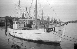 Travemünde: Fischkutter im Hafen