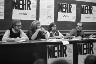 Diskussionsveranstaltung des AStA der Universität Karlsruhe mit dem CDU-Vorsitzenden im baden-württembergischen Landtag Lothar Späth zu den unzureichenden Raumverhältnissen am Institut für Leibesübungen der Universität Karlsruhe