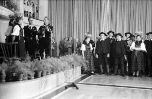 Freudenstadt: Kurhaus; Trachtengruppe aus Lossburg