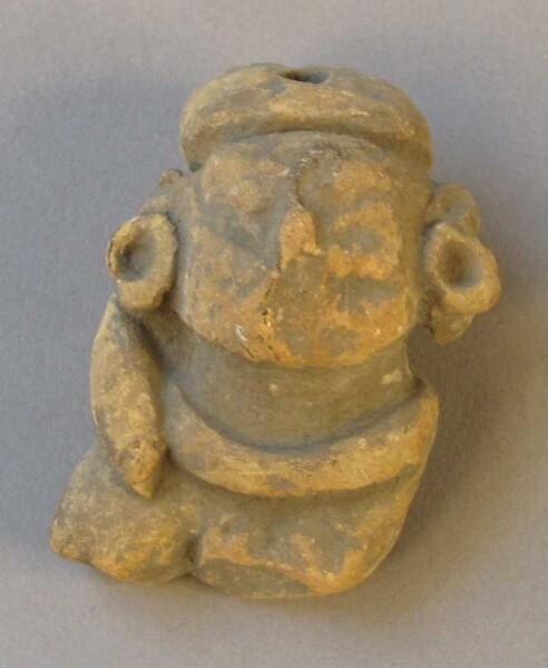 Figurine en argile (fragmentée)