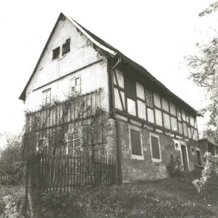 Cossebaude-Niederwartha, Weistropper Straße 8. Wohnhaus (1801/1850)