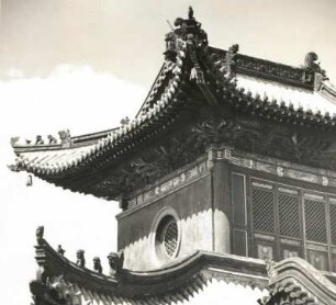 Ulan Bator. Tempelpalast des Tschoidschin-Lama (1910). Obergeschoß eines Nebentores