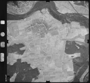 Luftbild: Film 33 Bildnr. 905