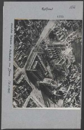 Zerstörte Tuchhalle und Kathedrale von Ypern